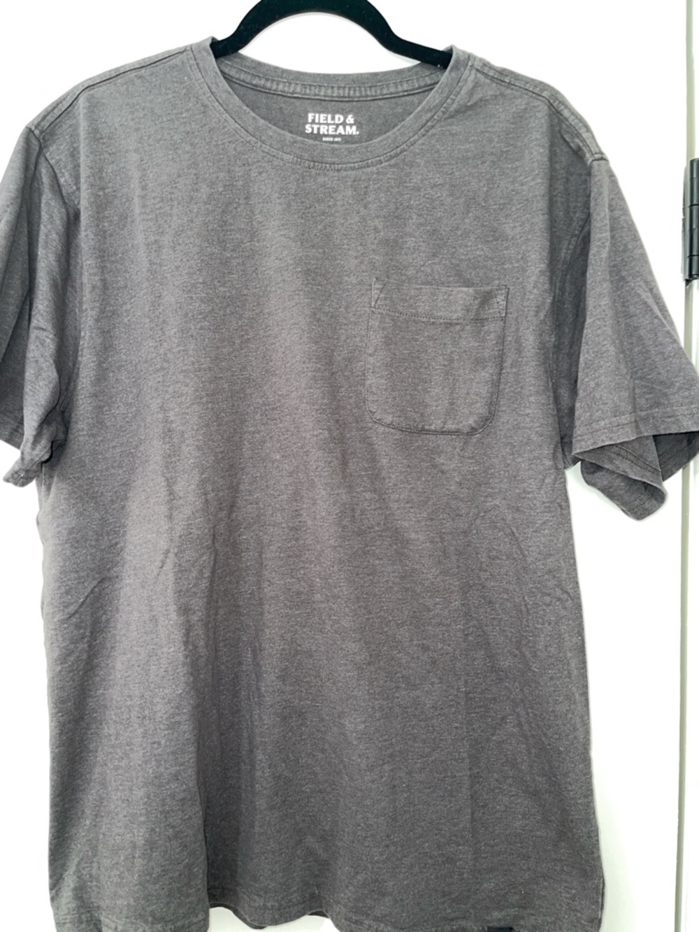 Field & Stream Men's Charcoal Gray Pocket Tee - Short Sleeve Cotton Shirt